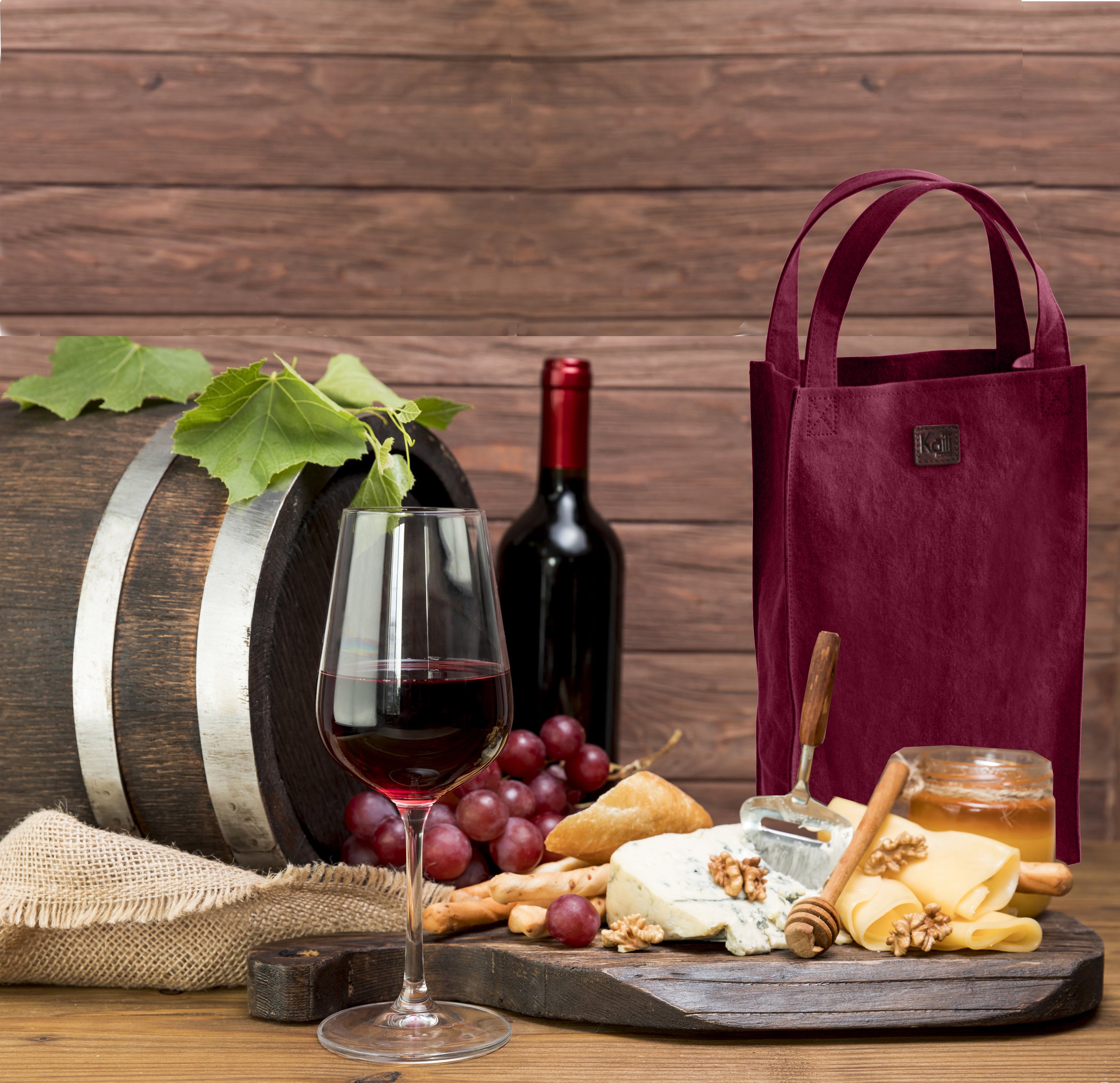 K0017XB | Canvas/ Genuine full-grain leather double bottle holder bag, ruffled. Bordeaux/Brownhead color. Capacity: 2 bottles. Dimensions: 22 x 37 x 10 cm. Packaging: Polybag