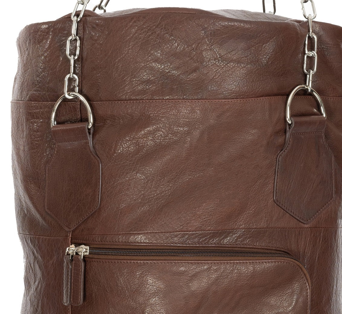 K0036BB | Boxing Bag Container made of Genuine Leather, full grain, ruffled - Dark Head Color - Polished Nickel Accessories. Dimensions: 35 x 35 x 120 cm - Packaging: Tnt bag