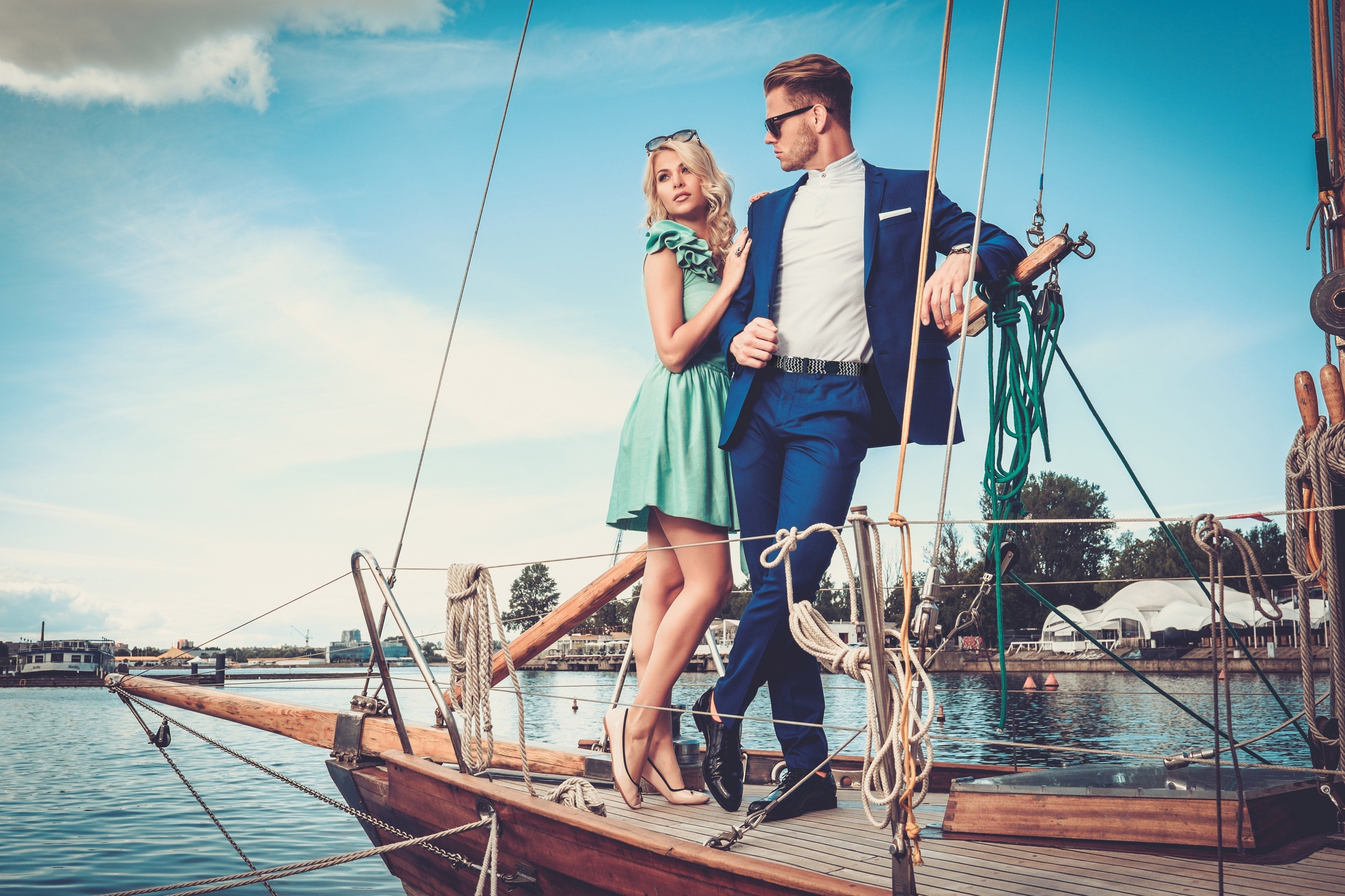 K4004HB | Elastic/Leather Braided Belt. Dark Brown/Rope color. Satin Nickel Buckle. Dimensions: 120x3.5x0.5 cm (waist 105 cm). Packaging: hard bottom/cover Gift Box