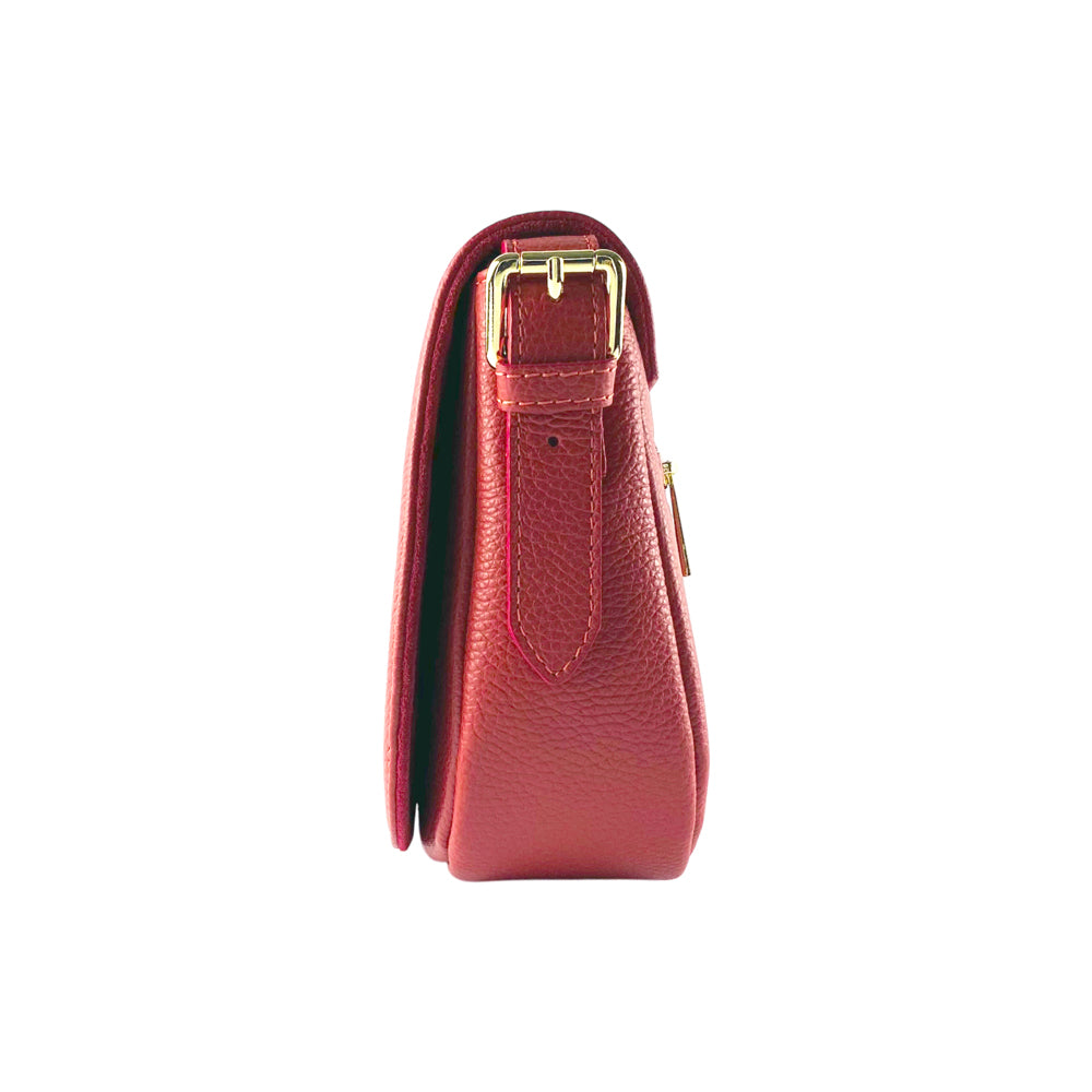 RB1002V | Made in Italy Genuine Leather Shoulder Bag with Removable Leather Shoulder Strap and Shiny Gold Metal Buckle Attachments - Red Color - Size: 26 x 20 x 10 cm.