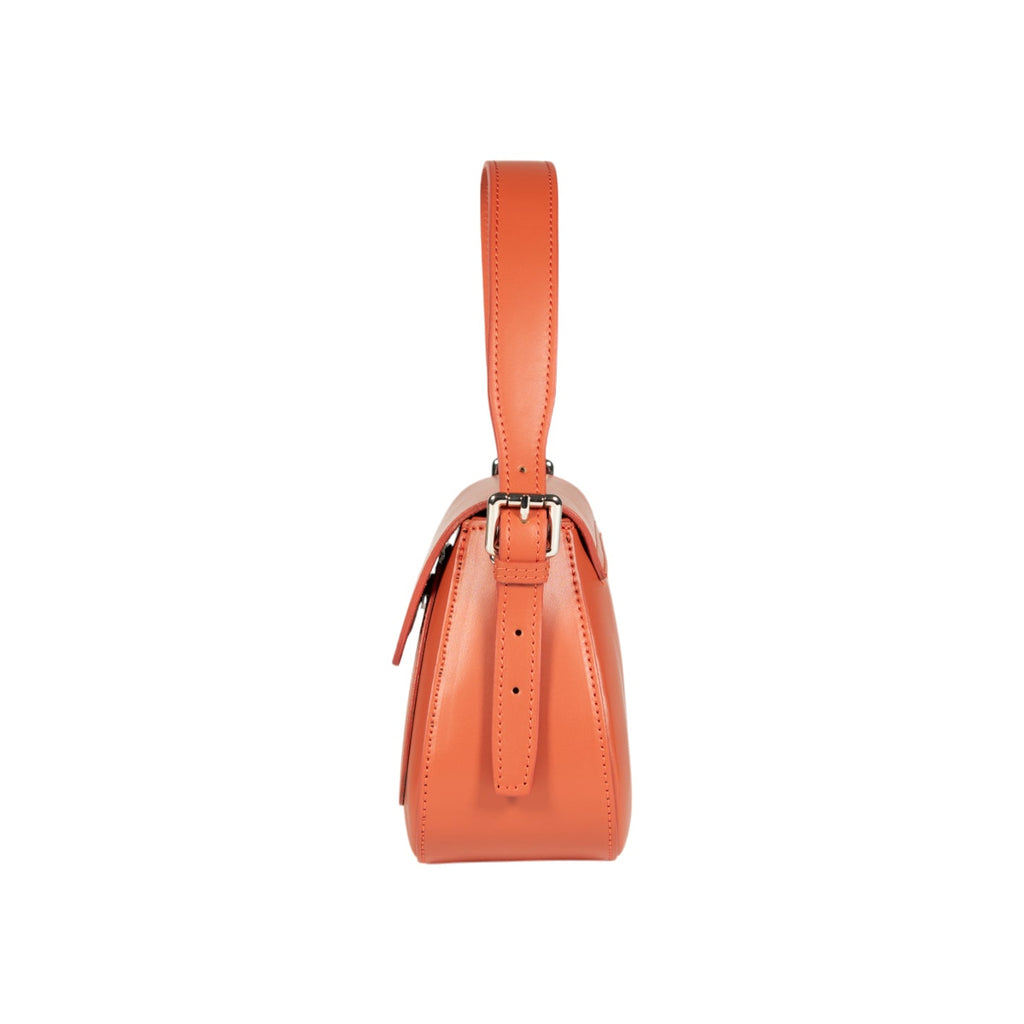 RB1030AM | EMMA Women's Shoulder Bag with flap in Genuine Leather Made in Italy. Polished Silver metal hardware - Paprika color - Dimensions: 24 x 18 x 9 cm + 14.5 (Handle light)