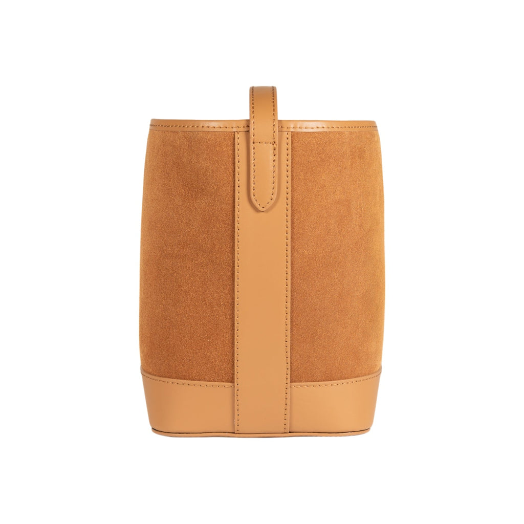 RB1031CQ | BRENDA Genuine Leather Women's Bucket Bag Made in Italy. Shiny Gold metal hardware - Leather color - Dimensions: 25 x 23.5 x 17 cm.